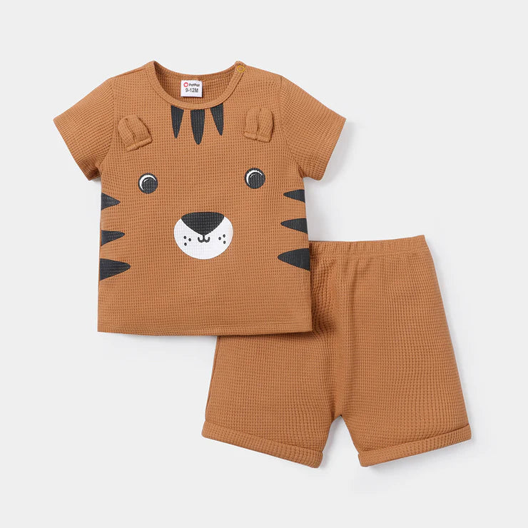 2pcs Baby Boy Animal Print 3D Ears Detail Short-sleeve Tee & Shorts Set