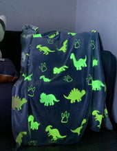 Load image into Gallery viewer, Glow In The Dark Dinosaur Pattern Blanket
