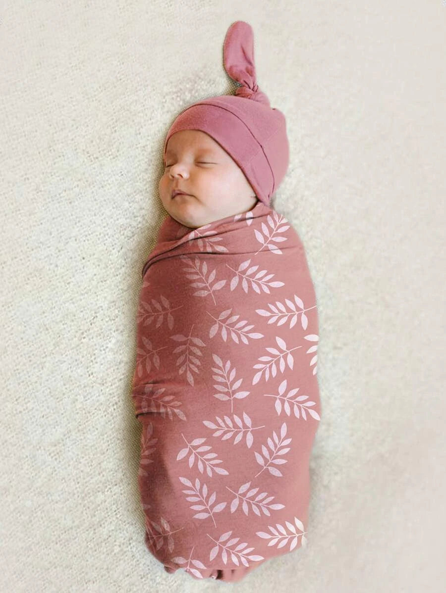 Newborn Photography Leaf Print Blanket & Hat Prop