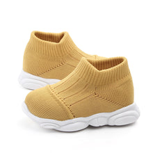 Load image into Gallery viewer, Baby / Toddler Fashionable Solid Flyknit Prewalker Athletic Shoes
