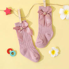 Load image into Gallery viewer, Baby / Toddler Pure Color Button Bow Decor Tube Socks
