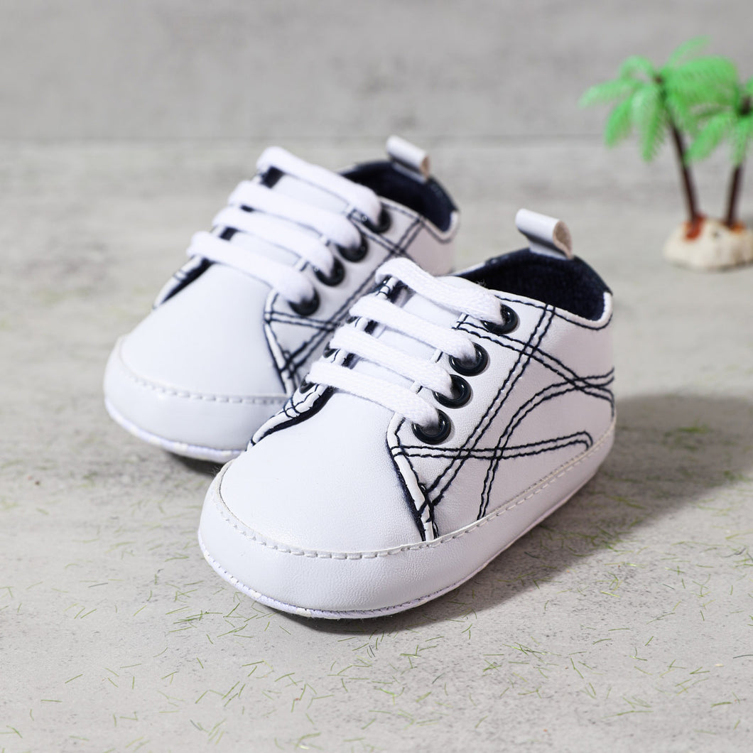 Baby / Toddler Topstitching Design White Prewalker Shoes